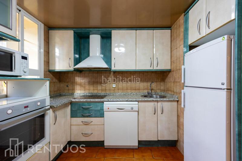 Foto 791f54eb-b905-4f3a-b2dc-dd795cb62a4a. Rent flat with heating parking in Numancia Madrid