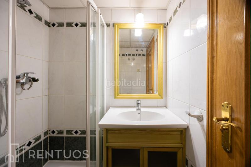 Foto fb208c00-a369-4fb7-a7b8-1848570a292b. Alquiler piso moderno piso en arganzuela con amplias comodidades en Madrid