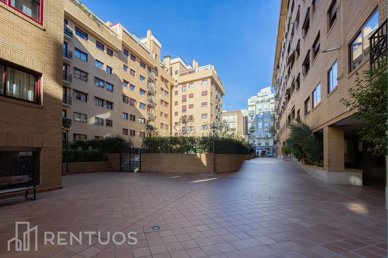 Foto ddee18b5-019d-48a4-90d1-2789d31ca487. Location appartement avec chauffage parking piscine dans Madrid