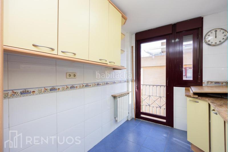 Foto 4248e169-b504-4748-94f8-8d528e67d590. Miete etagenwohnung mit heizung parking pool in Palos de Moguer Madrid