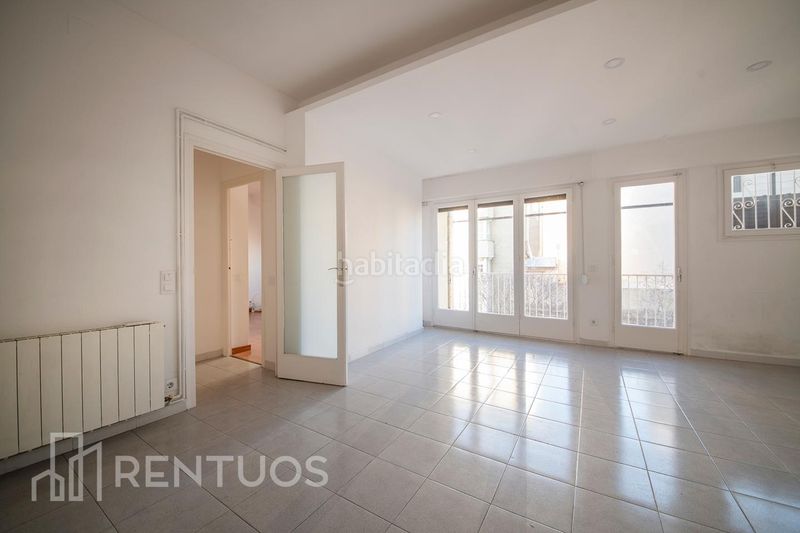 Foto 4306e20a-5a98-42d6-aa39-93e1fe76d71b. Pis amb calefacció a Sagrada Família Barcelona