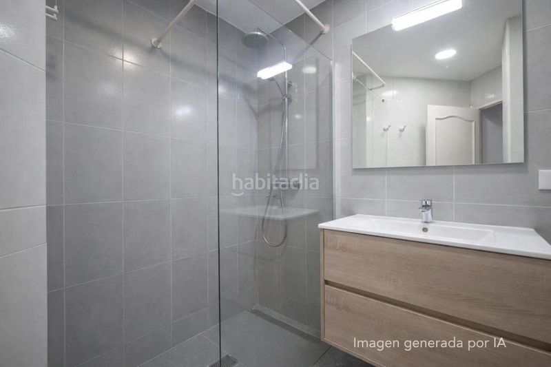 Foto 43e12b79-adb7-4a8f-be6e-541b6f09cb48. Pis amb calefacció a Sagrada Família Barcelona