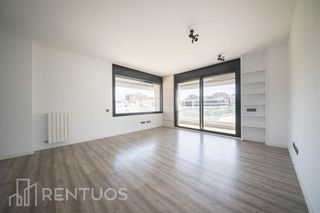 Alquiler Piso  Del progrés. Moderno piso en alquiler con terraza privada