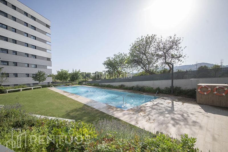 Foto 655b15ec-3a67-4d6c-bca9-5f25a8f7e22b. Pis amb aparcament piscina a Llevant Viladecans