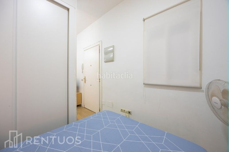 Foto 2f35fdfe-a17a-4cbb-a0a9-815860fc8b9b. Alquiler estudio acogedor estudio amueblado en puente de vallecas en Madrid