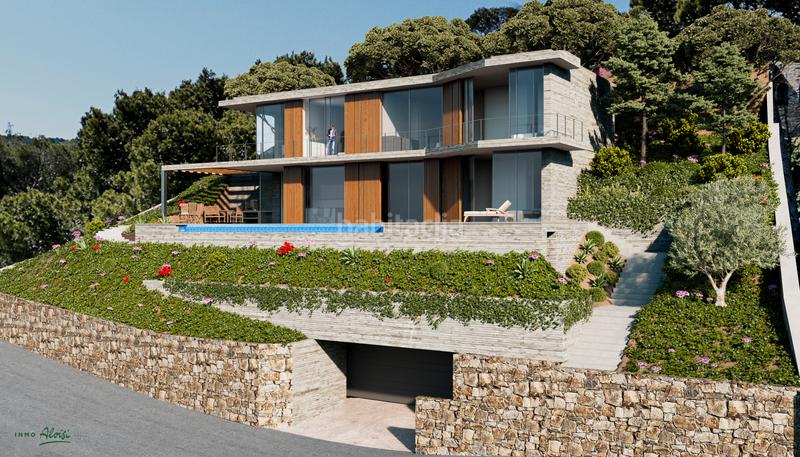 Foto df8af12a-5e00-4ff0-81e2-38e488573880. Chalet con camino riscaldamento parcheggio piscina in Begur