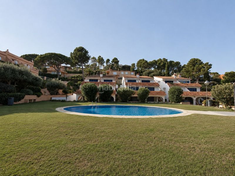 Foto d54185d2-0a22-451f-90d1-0acce878e90a. Dúplex amb calefacció aparcament piscina a Sa Riera-Sa Fontansa Begur