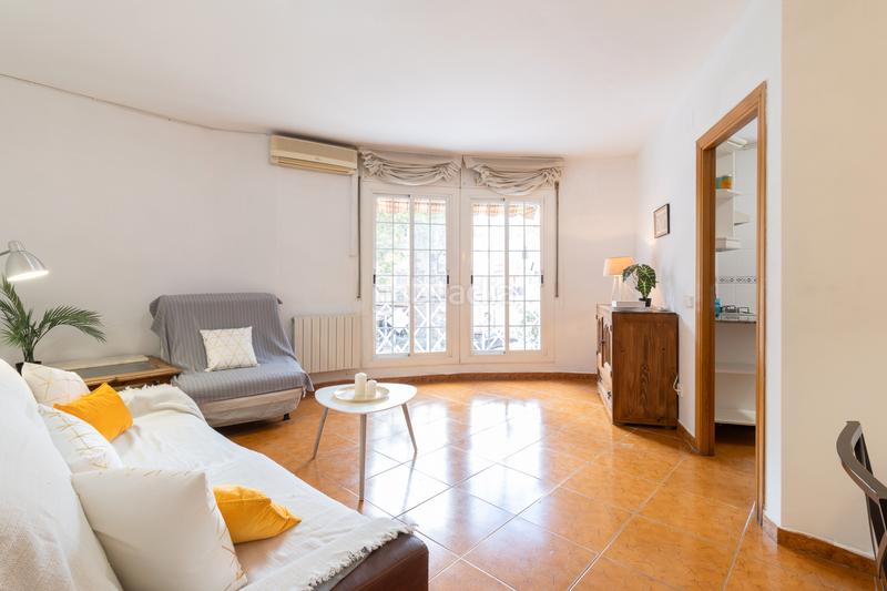 Foto 64c70df4-fb7d-4f10-b59e-e58625f6ec3b. Etagenwohnung mit heizung in Centre Castelldefels