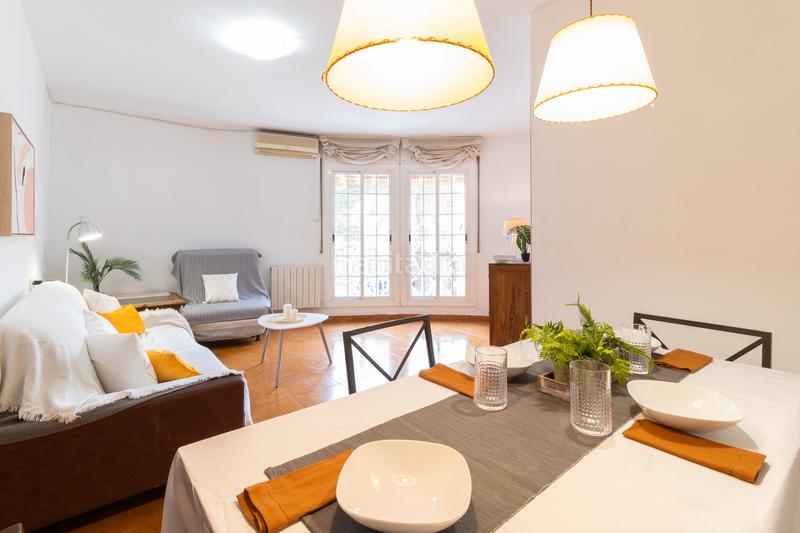 Foto 7567dbfc-b1a2-4914-9b92-1005e351879d. Etagenwohnung mit heizung in Centre Castelldefels