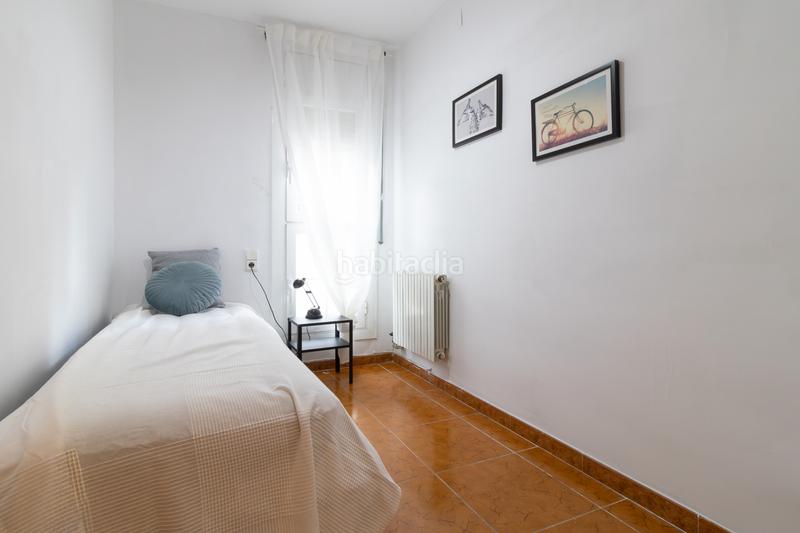 Foto 8a3857c9-d9da-409d-8776-dad08a0421b7. Etagenwohnung mit heizung in Centre Castelldefels