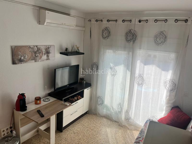 Foto 970cffbe-a204-4c49-911f-9d98f97f73d4. Rent studio with heating in Carlit - Montseny Empuriabrava