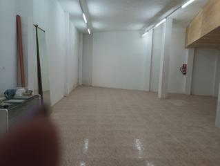 Lloguer Local Comercial a La Bordeta. Local en alquiler en bordeta