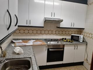 Appartement à La Bordeta. Dos pisos en uno en venta