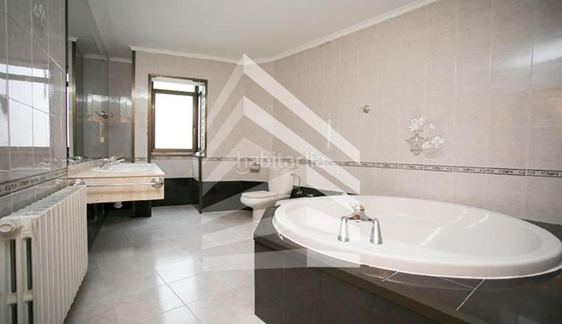 Foto 36dd3870-5530-42cd-a6e5-65bf0d9265c0. Duplex avec chauffage dans Magraners Lleida