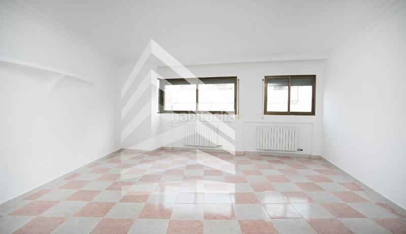 Foto 3795b33f-b124-4c9a-82fb-dfabeafad31d. Duplex avec chauffage dans Magraners Lleida