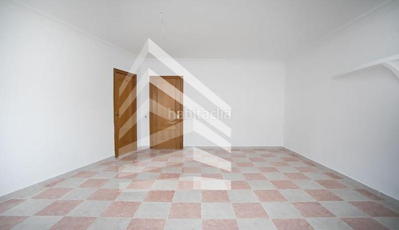 Foto 96e845a4-a1eb-474b-a418-110adf7e8cc3. Duplex avec chauffage dans Magraners Lleida