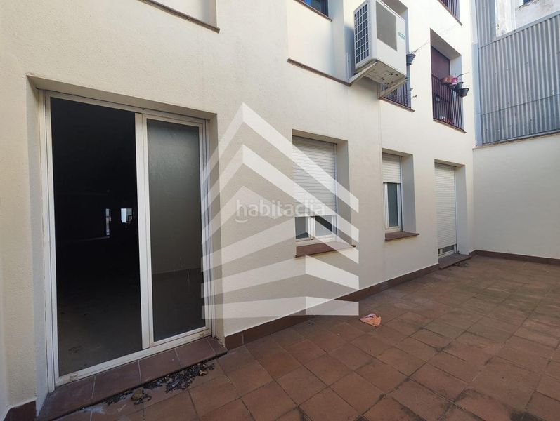 Foto 69ff2f57-478b-4ff8-9d43-259616972f76. Local comercial a Malgrat de Mar