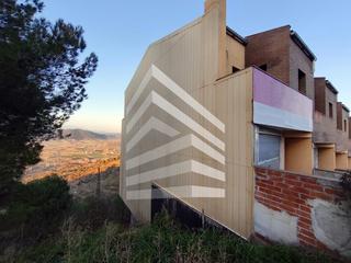 Casa adossada  Carrer ducs de cardona