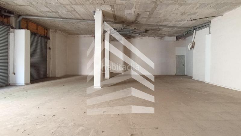Foto 82e7e23e-fc8d-4a22-816b-1b6cfdcf9344. Local comercial a Estruch-Eixample Prat de Llobregat (El)