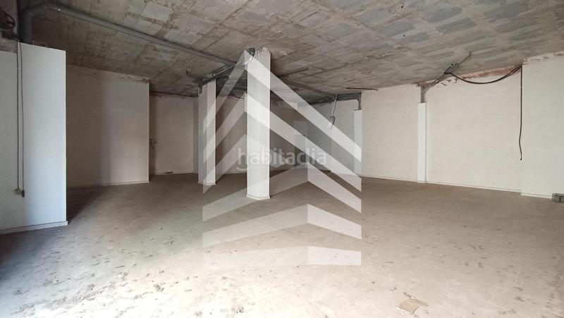 Foto a354ced5-5e69-4209-baf3-c9020305b728. Local comercial a Estruch-Eixample Prat de Llobregat (El)