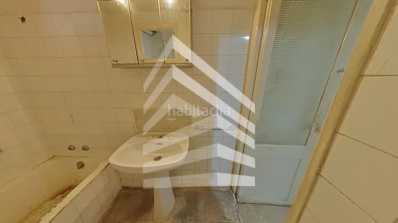 Foto 03da6e2c-fa02-40d2-b78e-83ffaa9b8f9a. Planta baixa a Sallent