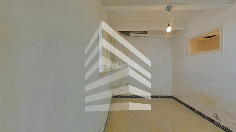 Foto 2231c9d3-00f4-46df-9da4-120425056402. Planta baixa a Sallent