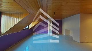 Zweistöckige Wohnung  Carrèr nau