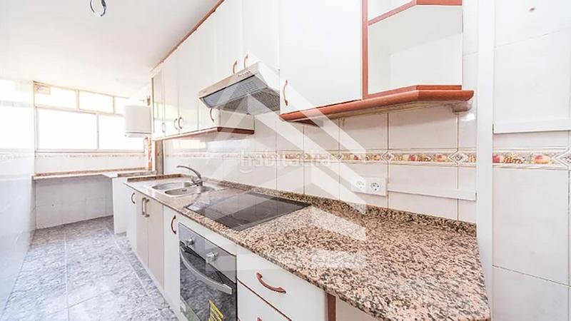 Foto 16b1f873-d3b0-45e7-a8c3-e13045553c48. Appartamento in El Remei Badalona