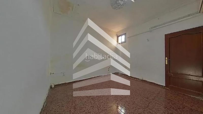 Foto 446ee1f3-6b12-42f1-a3b3-881487d47635. Pis a Raval Barcelona