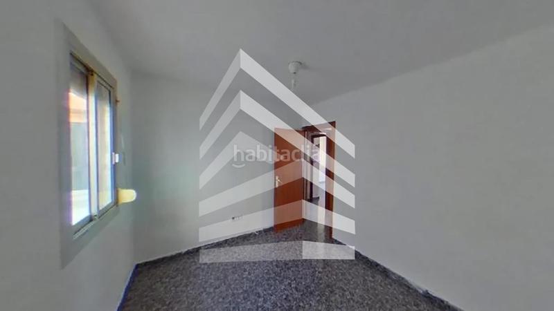 Foto 0f65c976-3cb2-42f3-b44e-bf7bc14ee2f3. Piso en Can Mariner Santa Coloma de Gramenet