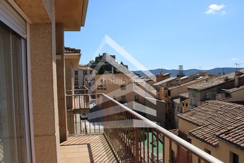 Foto bf7ecfc8-76c2-469e-968a-7fec52c3b010. Pis a Cardona