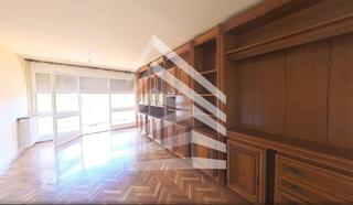 Flat  Carrer de pau casals