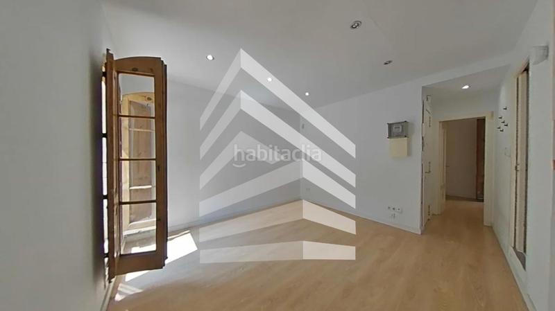 Foto 4bed1e16-f4b1-4372-be93-791232f58367. Etagenwohnung in Barceloneta Barcelona