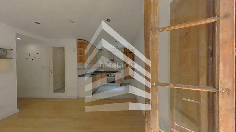 Foto a15cb201-69a9-47d6-a2a8-eb9d4783eaa7. Etagenwohnung in Barceloneta Barcelona