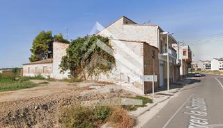 Terreny residencial  Carrer delícies