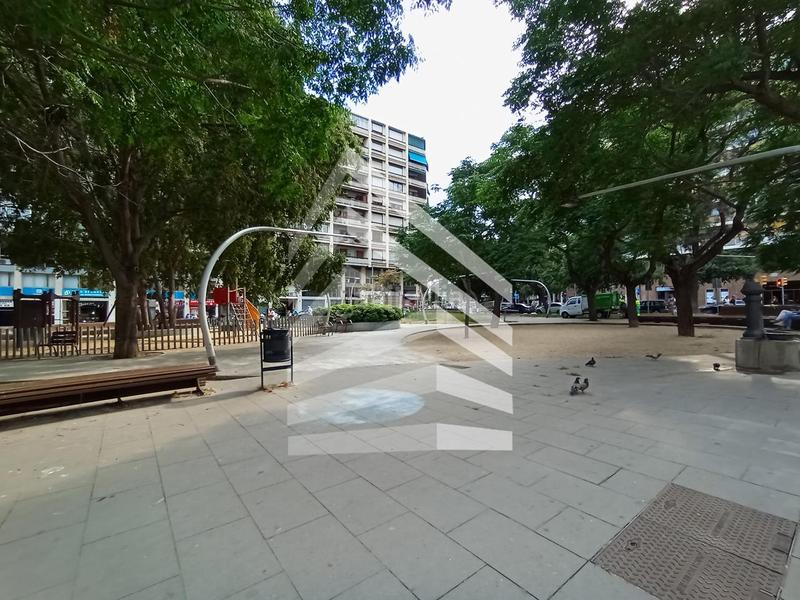 Foto 0cb1a057-b20b-4acf-9acd-f8a14260640e. Piso en Barri de les Corts Barcelona