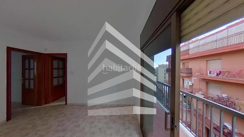 Foto cc562892-6dc1-4dd5-bd01-f52500f41028. Piso en Rocafonda Mataró