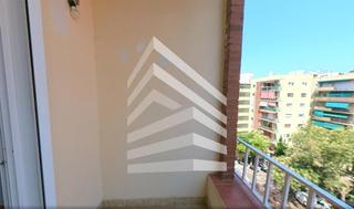 Pis  Carrer de trajà
