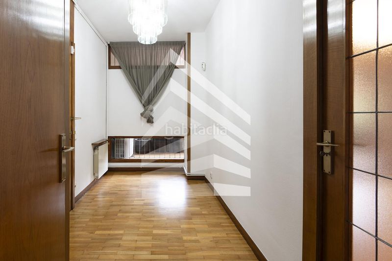 Foto 1fd85426-83e6-4219-bf83-d29be79aed7f. Pis amb calefacció aparcament a Sant Gervasi - Bonanova Barcelona