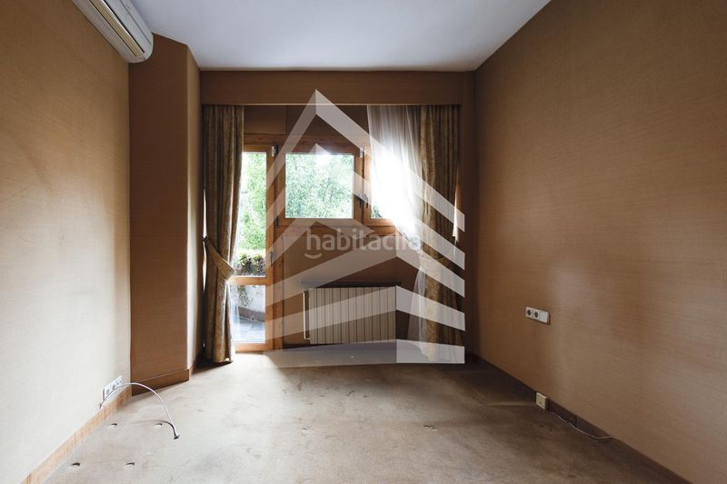 Foto 8e524ec2-760b-40d8-b632-a956ffee7bc8. Pis amb calefacció aparcament a Sant Gervasi - Bonanova Barcelona