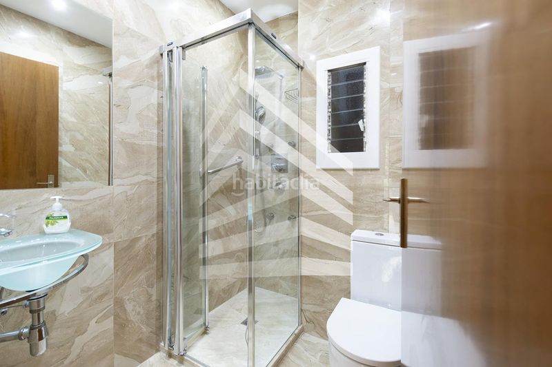 Foto da186059-fc35-4163-9cad-81f99274609a. Pis amb calefacció aparcament a Sant Gervasi - Bonanova Barcelona