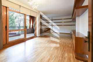 Etagenwohnung  De ganduxer