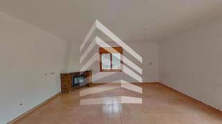 Maison  Carrer montserrat