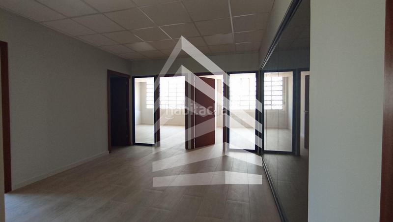 Foto ac1b986b-a0e9-4292-8623-d527fa9b0614. Lloguer local comercial a Barri de les Corts Barcelona