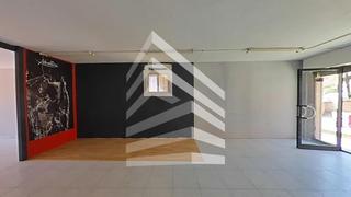 Geschäftsraum in D'Amèrica