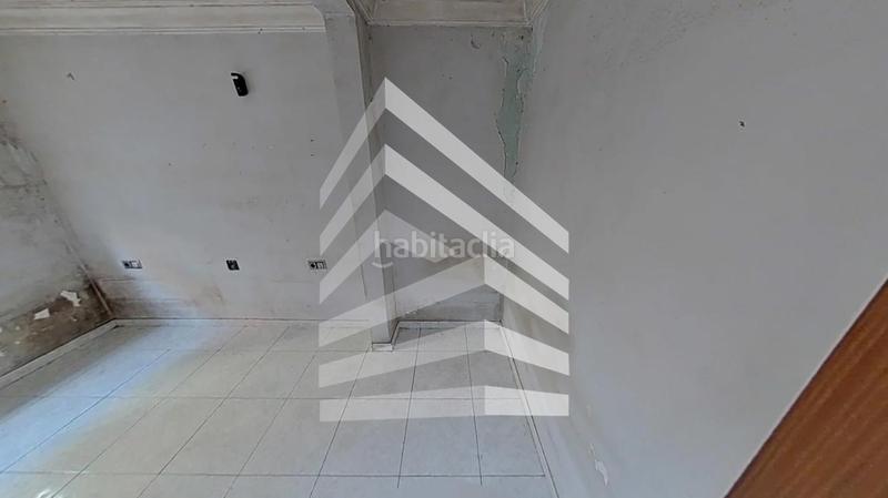 Foto 0a014063-8da8-4fcd-a22b-cc84d948e0b4. Appartamento in Bon Pastor Barcelona