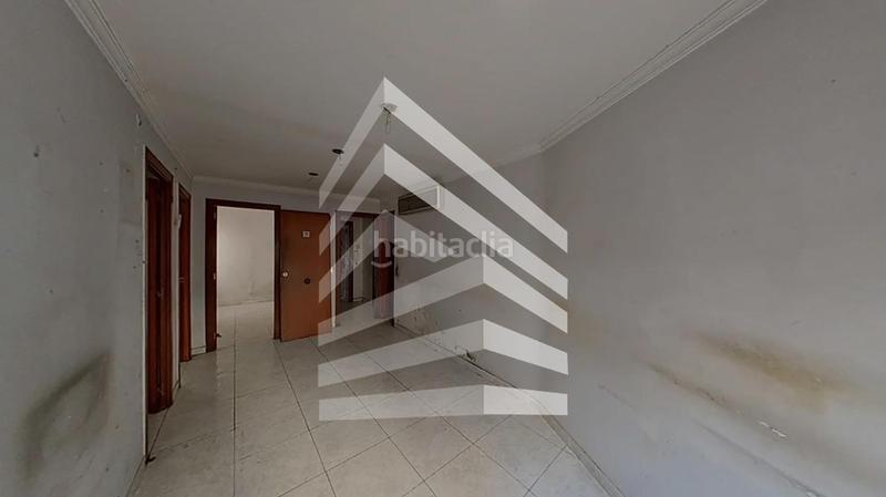 Foto 552c7bef-5f1e-4e80-bbbc-1ed5bfa7f1b0. Appartamento in Bon Pastor Barcelona