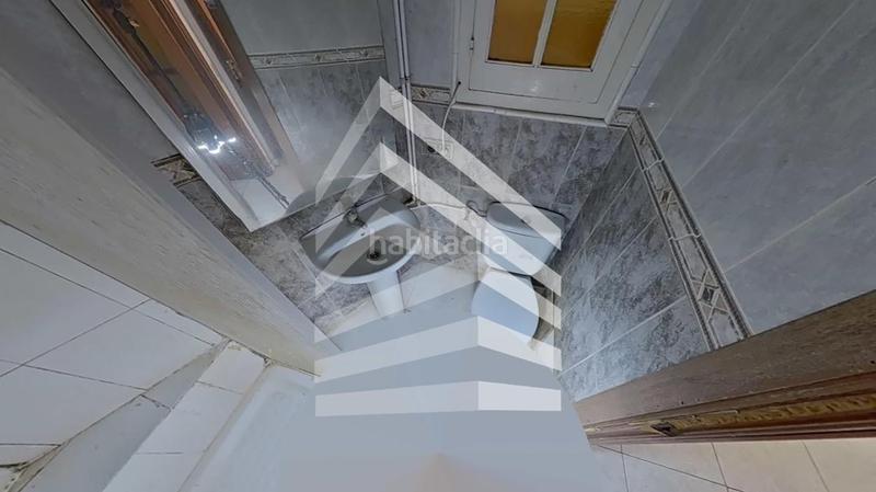 Foto b92e5196-cdfd-4725-b43d-12d201d37f61. Appartamento in Bon Pastor Barcelona