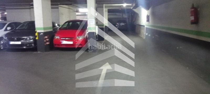 Foto 21673f2d-30fa-4e18-bff0-99a8aed7e882. Aparcament cotxe a Hostafrancs Barcelona