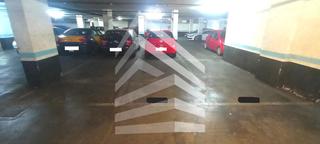 Autoparkplatz  Carrer de sant pere d'abanto